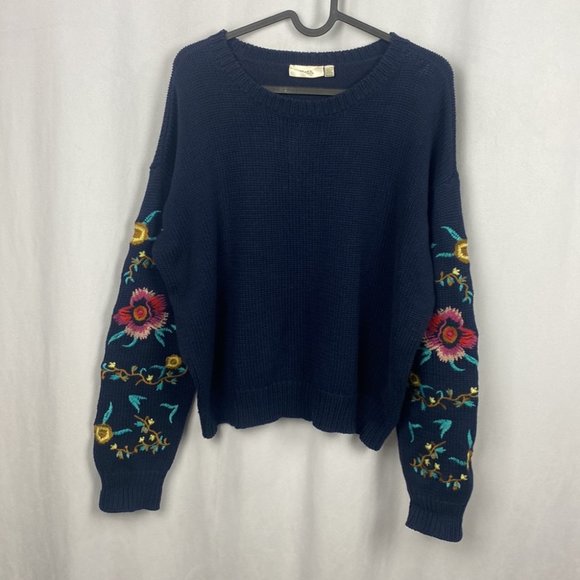 Anthropologie Cloth by RD Style Floral Embroidery Navy Blue Sweater - Size M - Picture 2 of 10